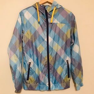 Firefly wind-breaker